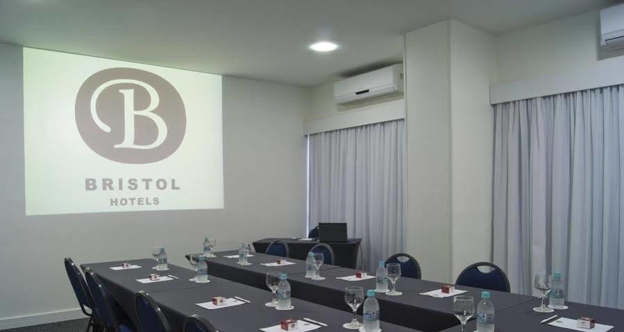 Bristol Praia Do Canto ヴィトーリア エクステリア 写真